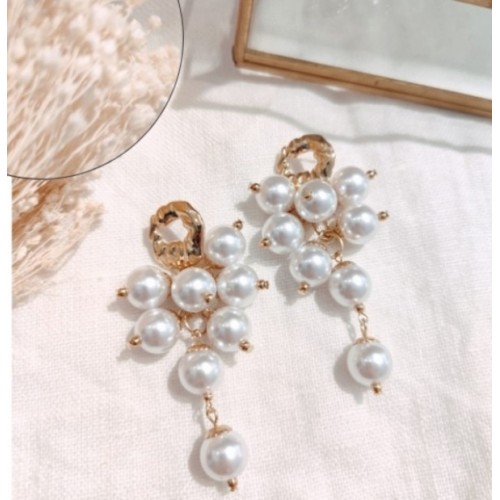 Boucles grappe perles