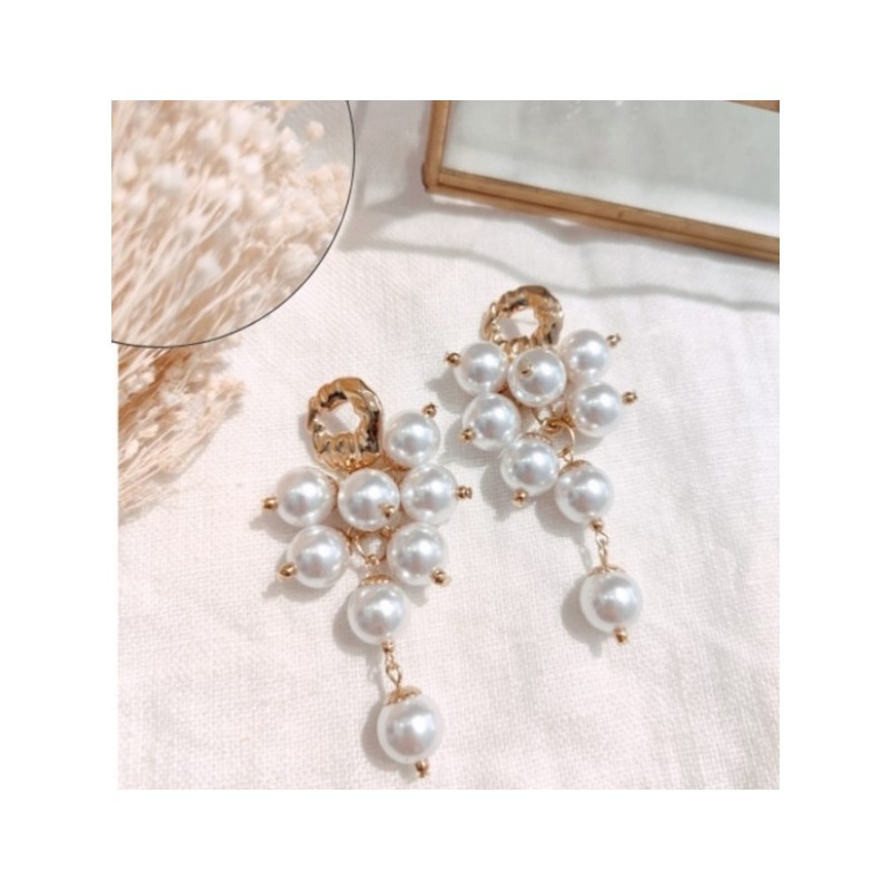 Boucles grappe perles