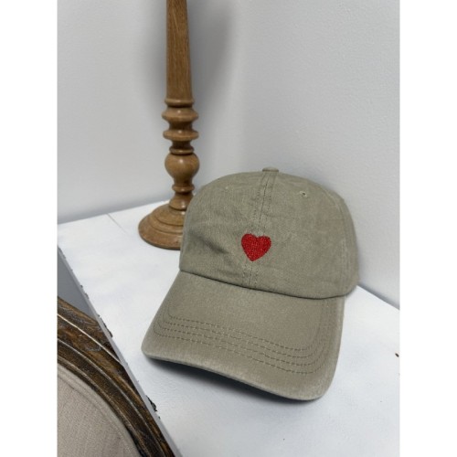 Casquette coeur rouge