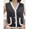 GILET SANS MANCHES A LISERET BLANC