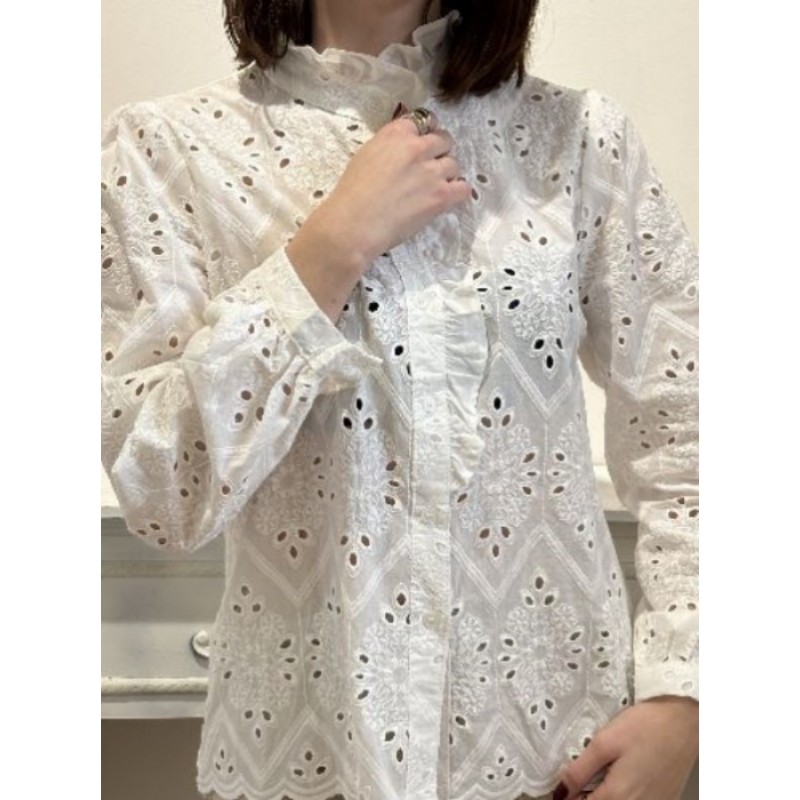BLOUSE BRODERIE ANGLAISE SOUS LE CIEL
