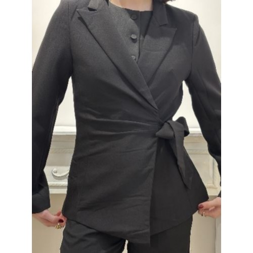 VESTE BLAZER CINTRE NOIR...