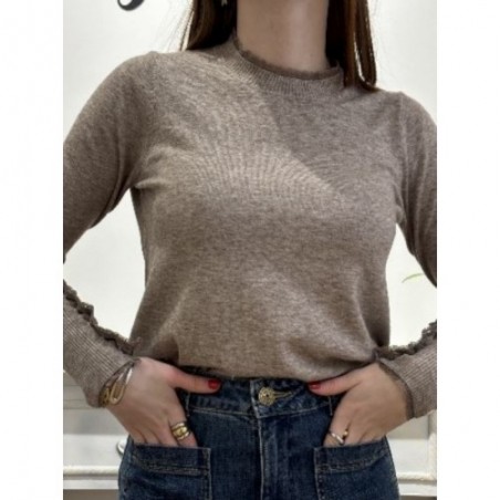 PULL SAUGE CHAUD TU KAKI