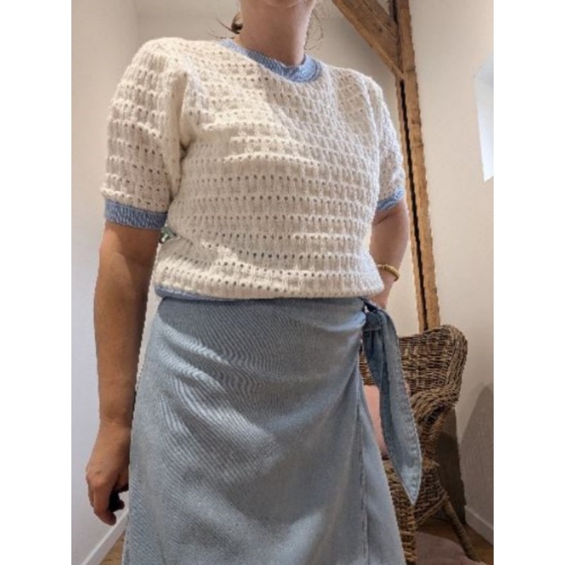 PULL SANS MANCHES BLANC